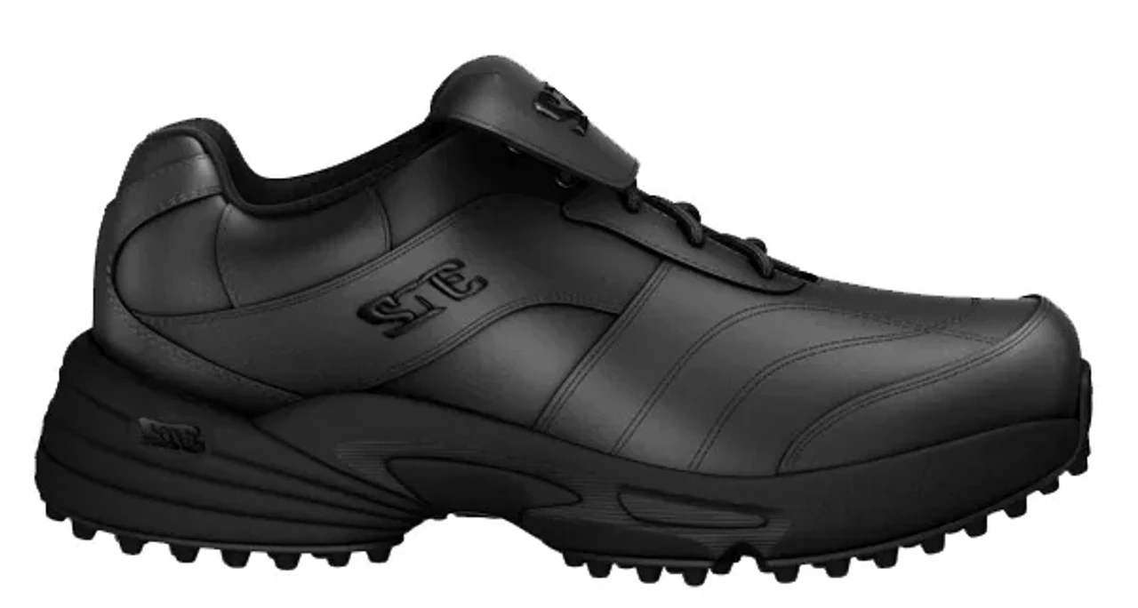 3N2 Reaction Umpire/Referee Field Shoe "D" Width 1 3N2 Reaction Umpire/Referee Field Shoe "D" Width